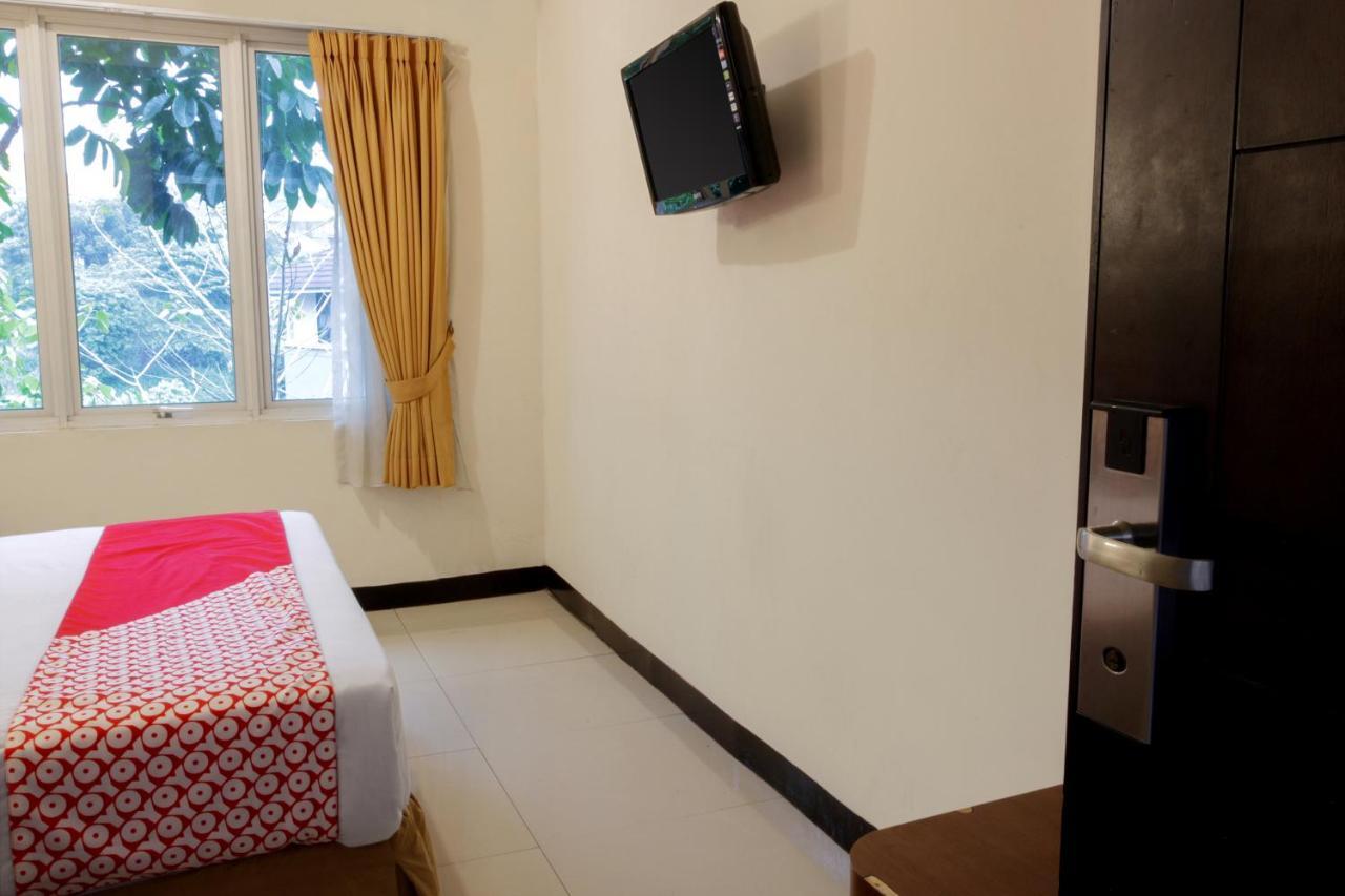 בנדונג Oyo 167 Dago'S Hill Hotel מראה חיצוני תמונה